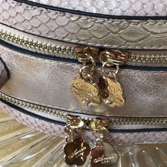 Cross body bag, beautiful design, New❤️ - Picture 6 of 8